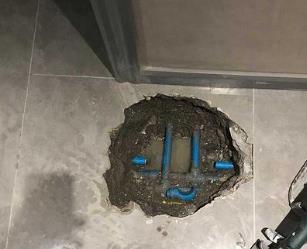 八步阳台漏水维修公司分享下暖气管道漏水的原因有哪些